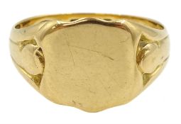 18ct gold shield design signet ring