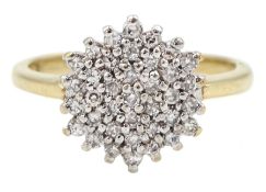 9ct gold diamond cluster ring