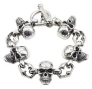 Silver skull link bracelet