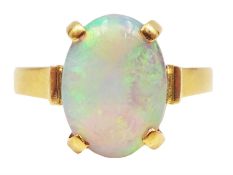 18ct gold single stone opal ring