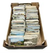 Very large quantity of Edwardian and later postcards