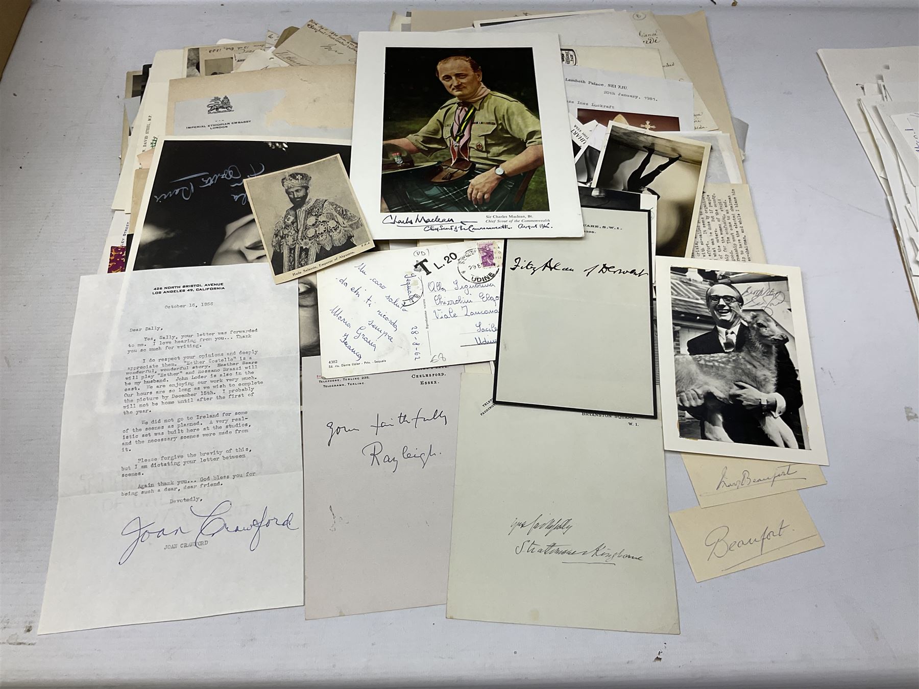 Over five-hundred and fifty autographs and signatures on cards letters and photographs etc including - Image 7 of 17