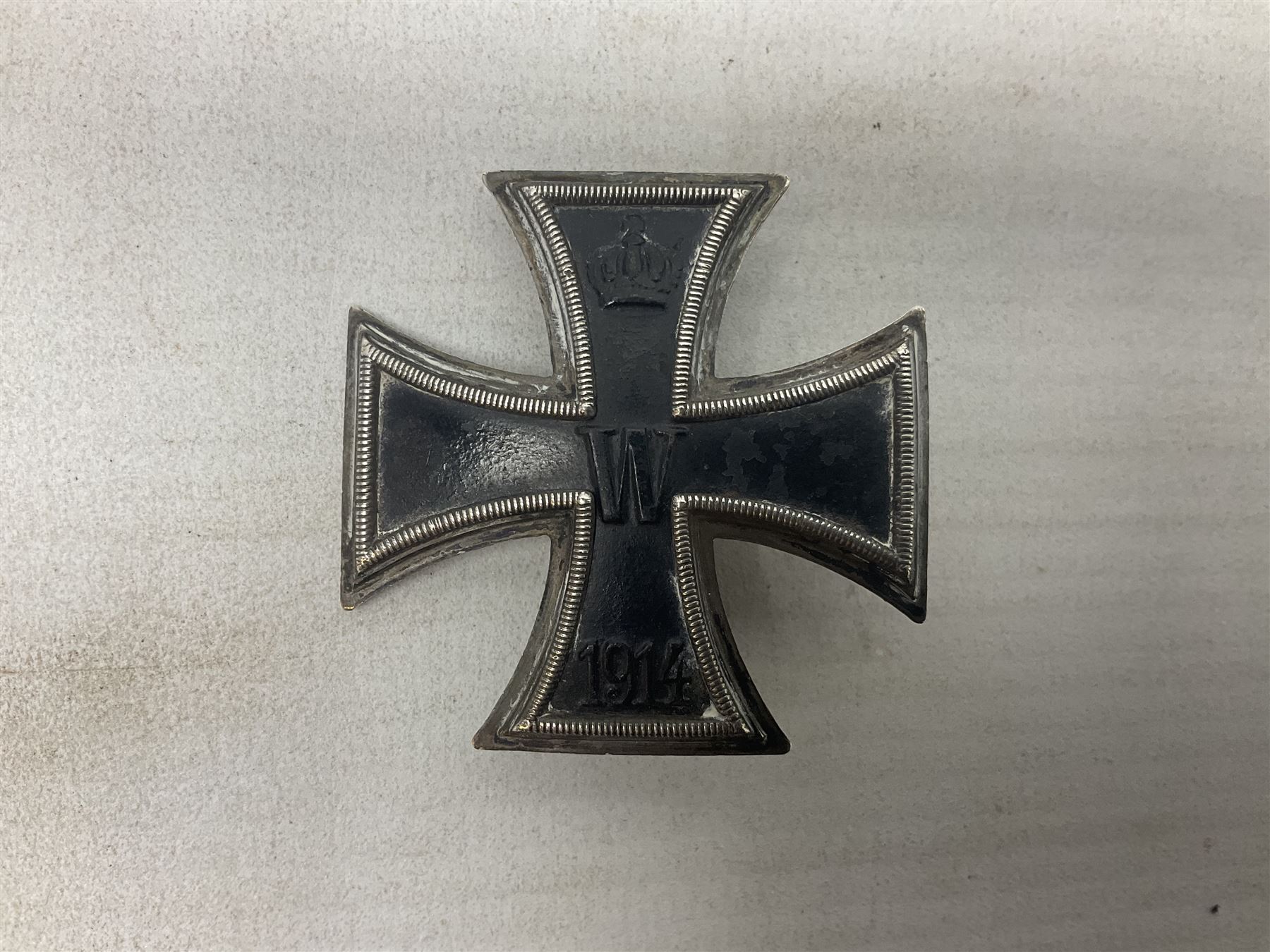 WW1 German Iron Cross 1st Class of slightly convex form; back stamped 800 - Image 2 of 5