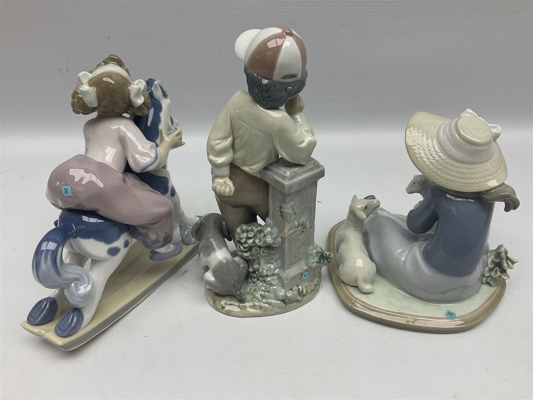 Three Lladro figures - Image 8 of 14