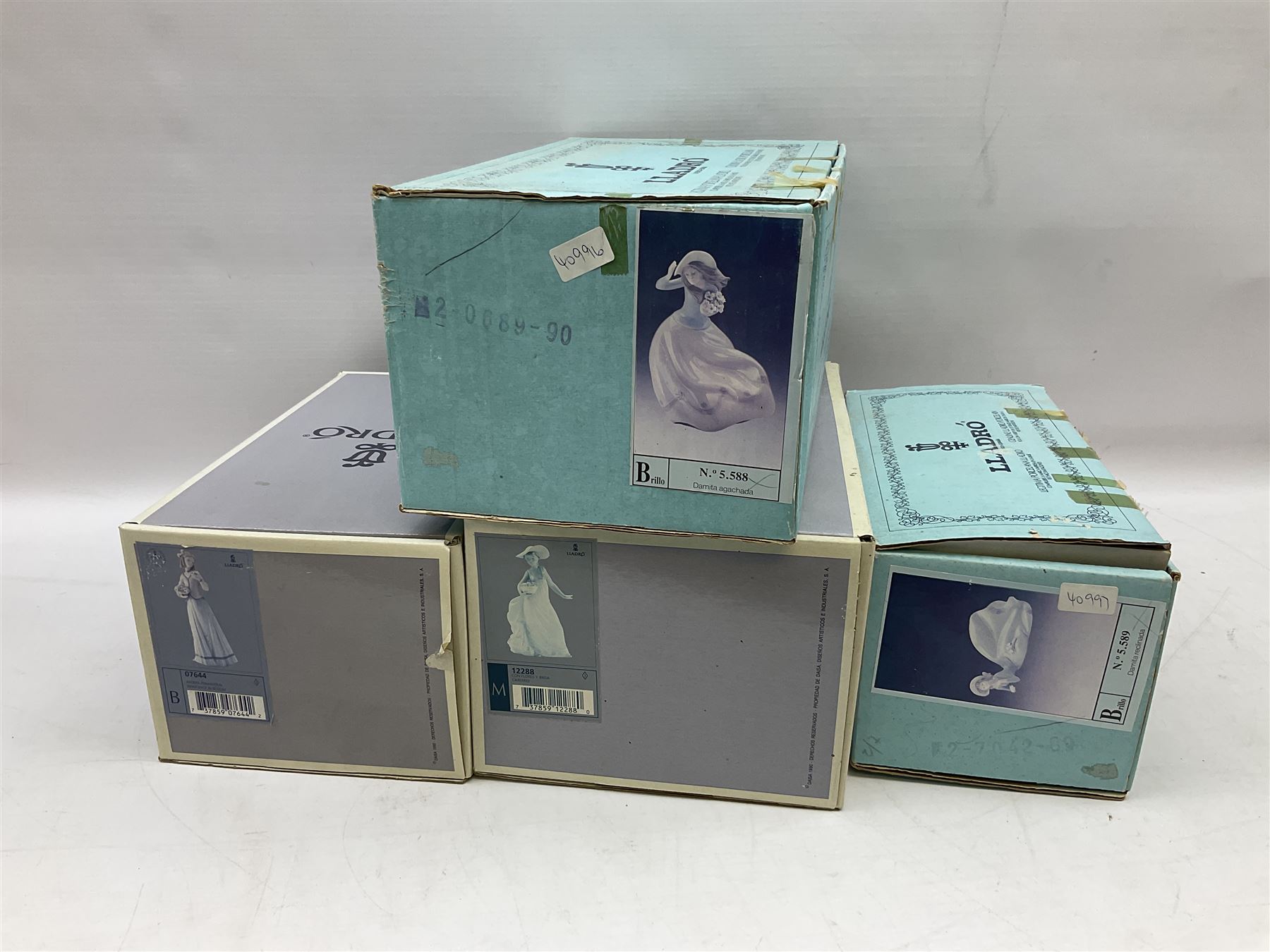 Four Lladro figures - Image 17 of 18