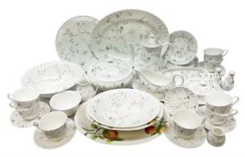 Wedgwood Campion pattern tea and dinner wares for eight