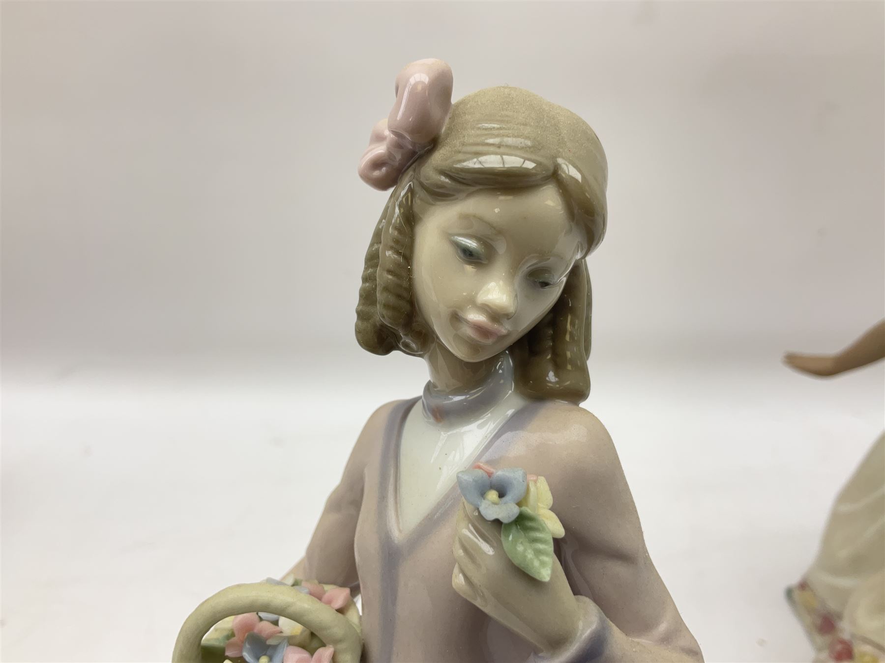 Four Lladro figures - Image 10 of 18