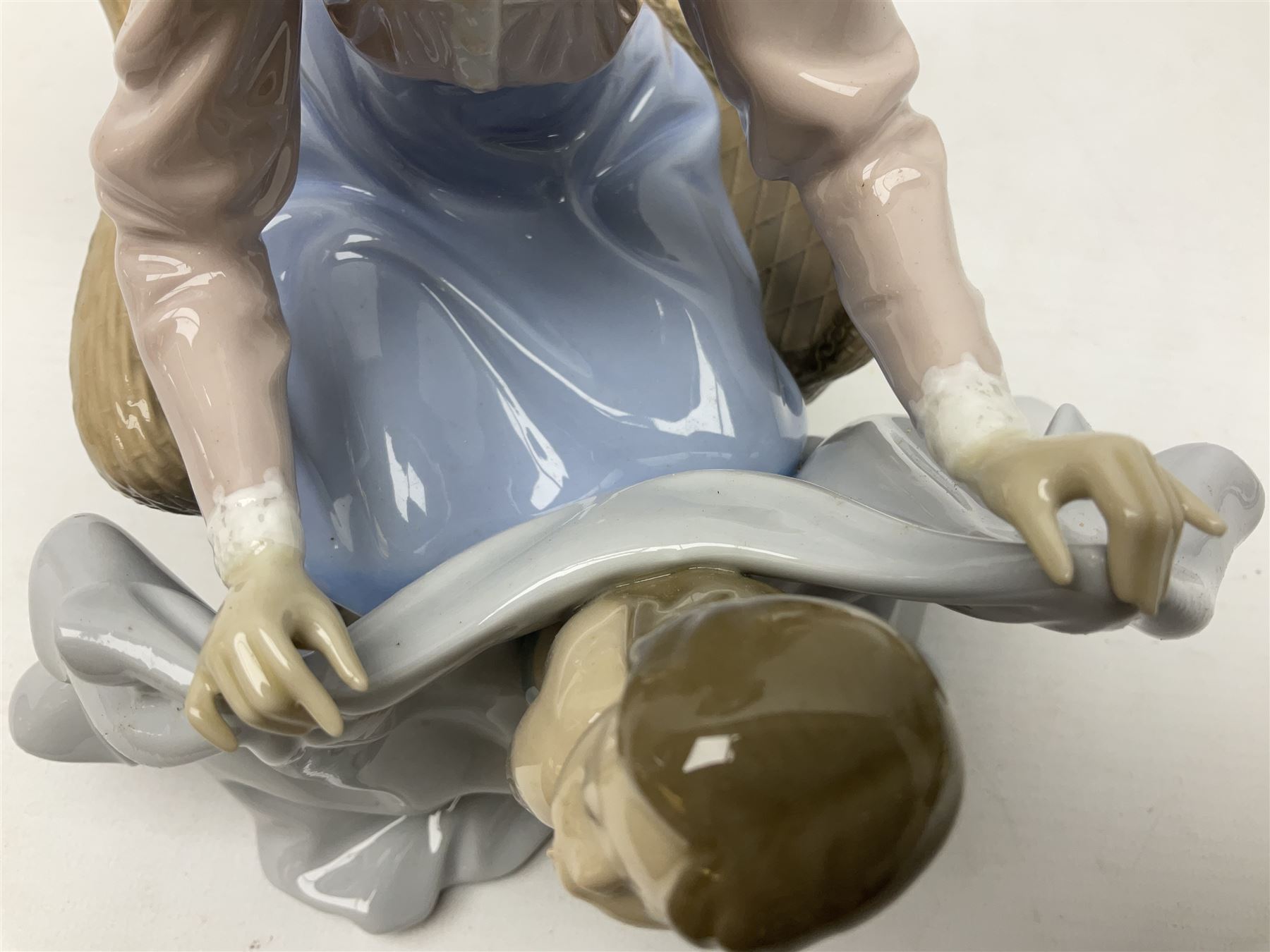 Lladro figure - Image 5 of 8