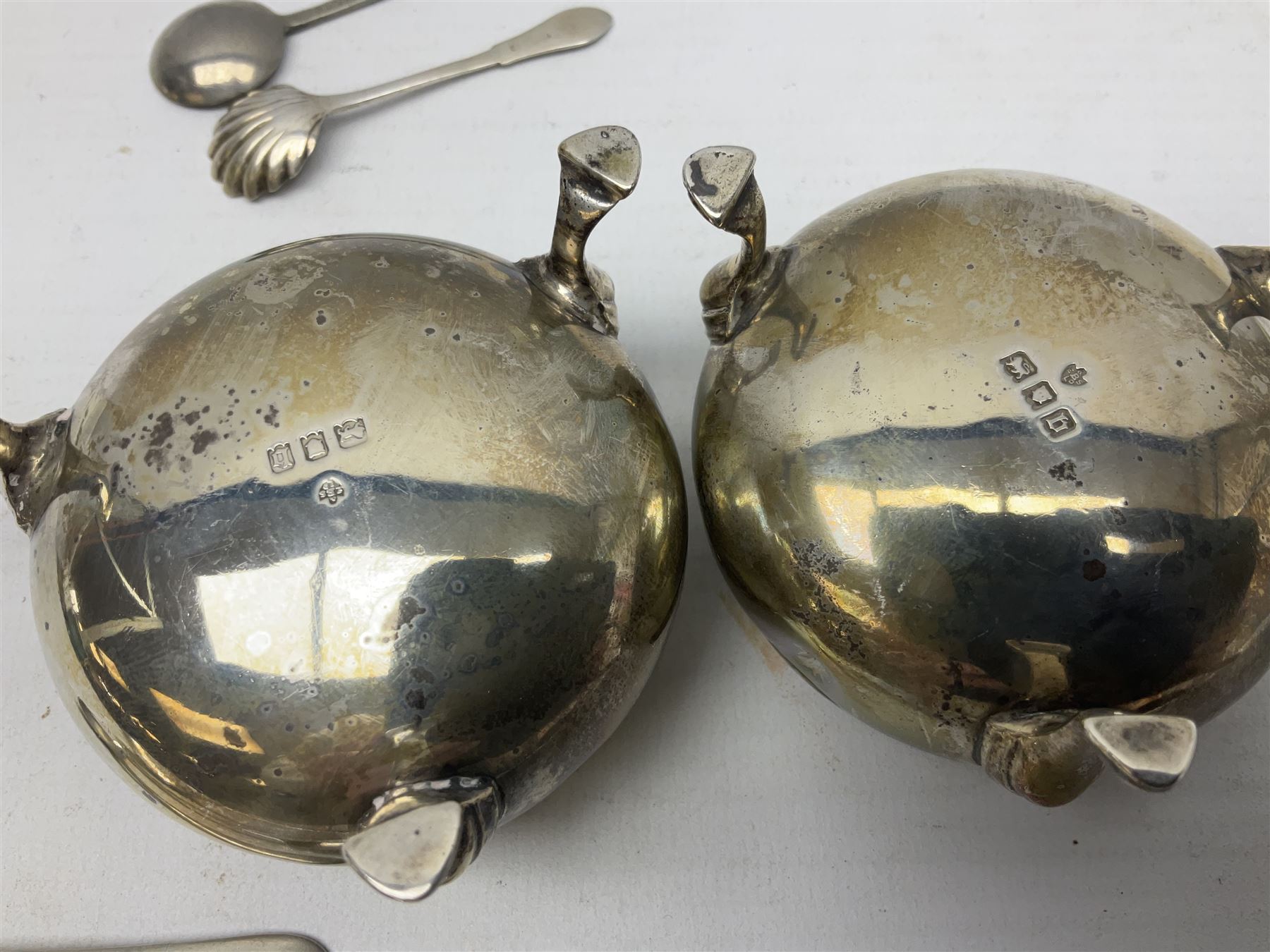 Pair of early 20th century silver open salts - Image 5 of 6