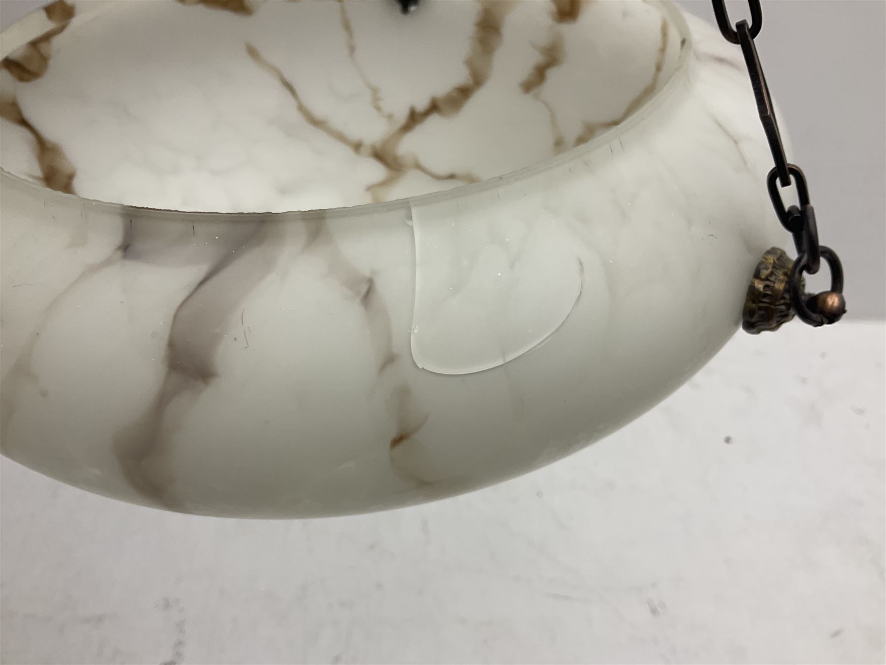 Art Deco style frosted glass marbled fly catcher light shade - Image 4 of 8