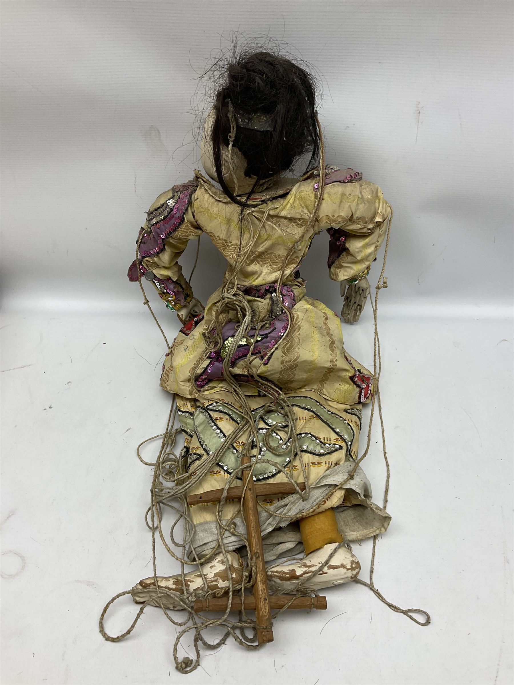 Large string puppet - Image 8 of 8