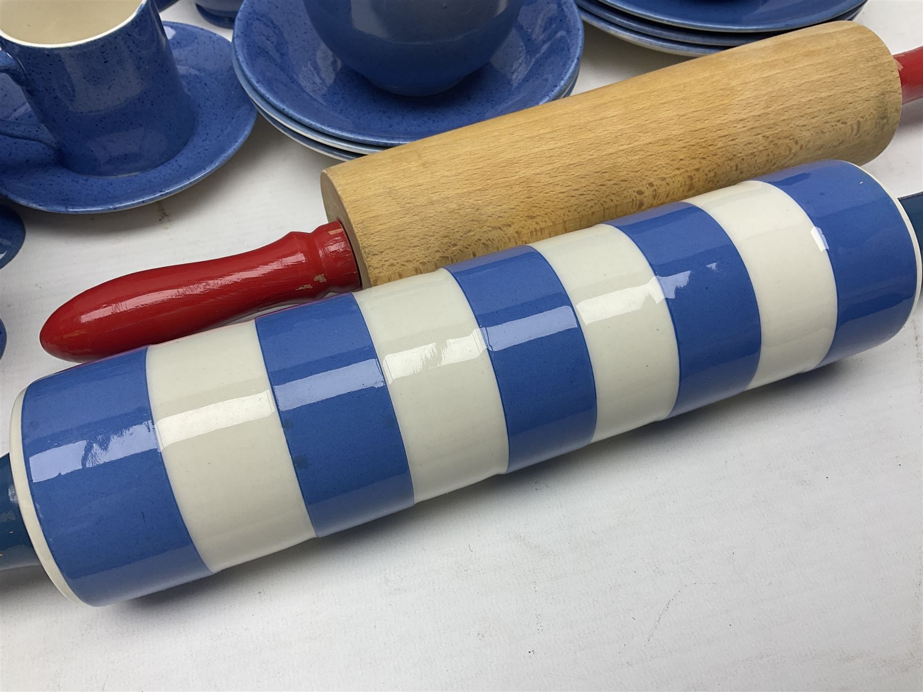 1930s Moorcroft blue glazed tea and breakfast wares - Image 11 of 13
