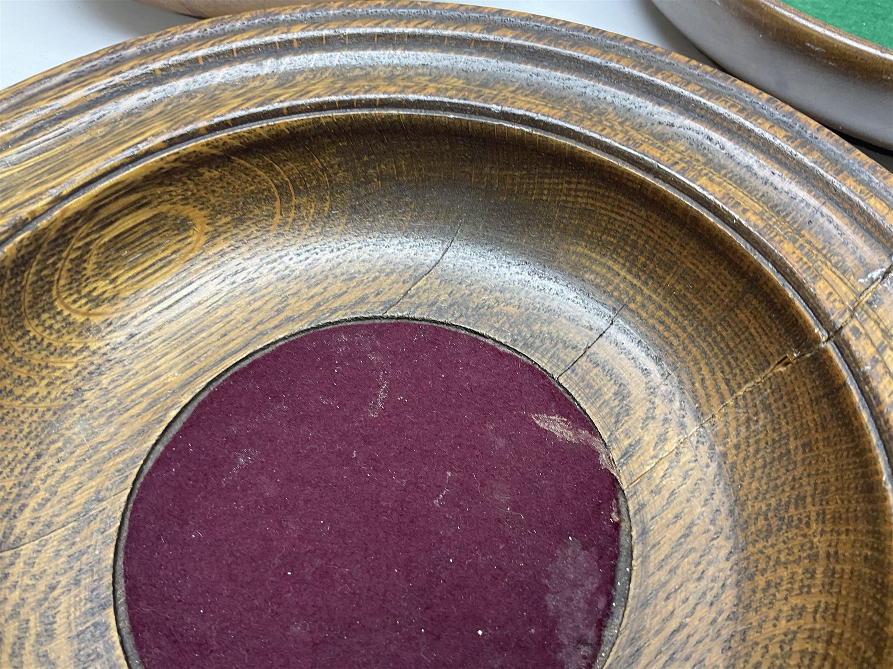 Five turned wood collection plates and bowls - Image 4 of 6