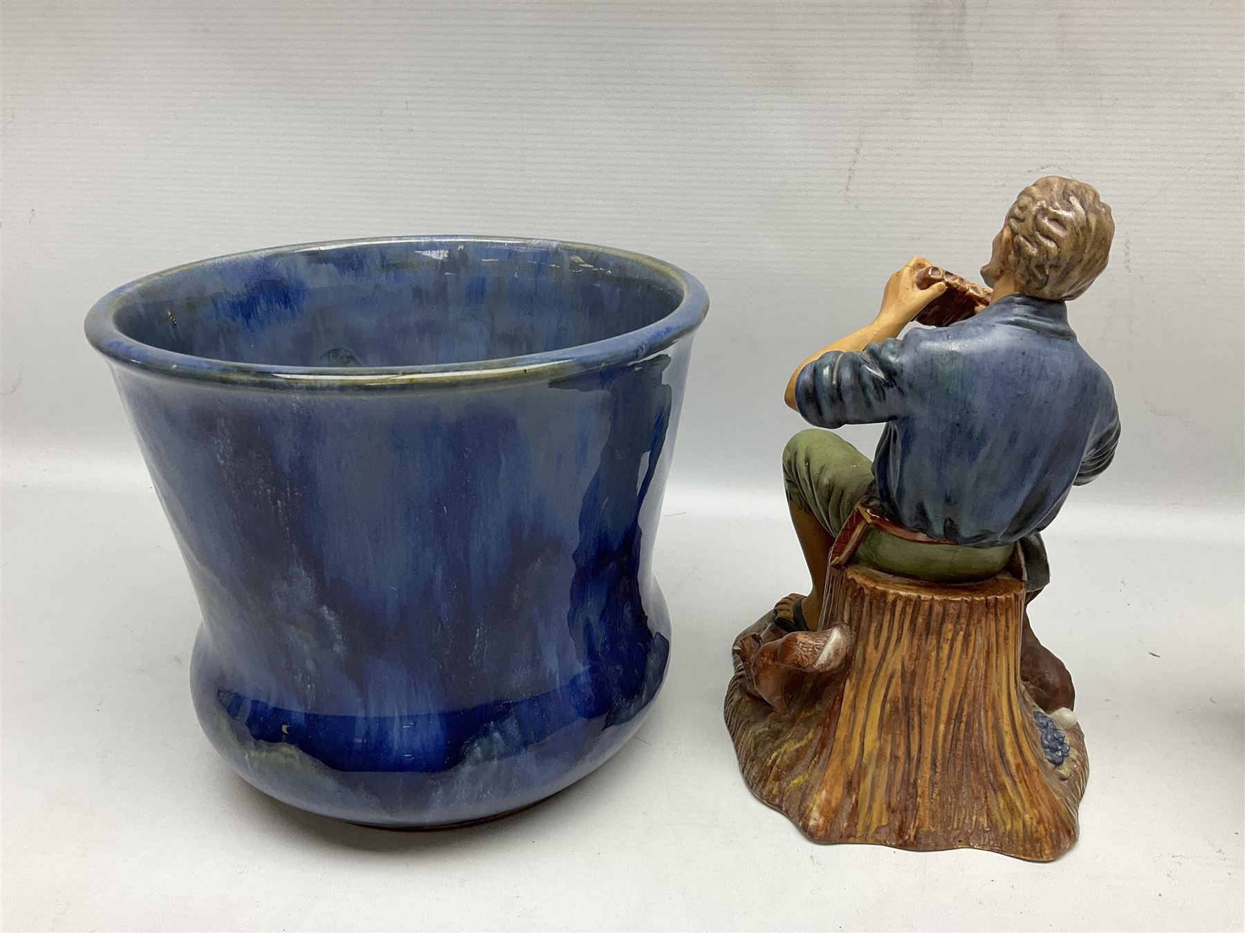 Group of Royal Doulton comprising blue jardeniere (a/f) - Image 6 of 8
