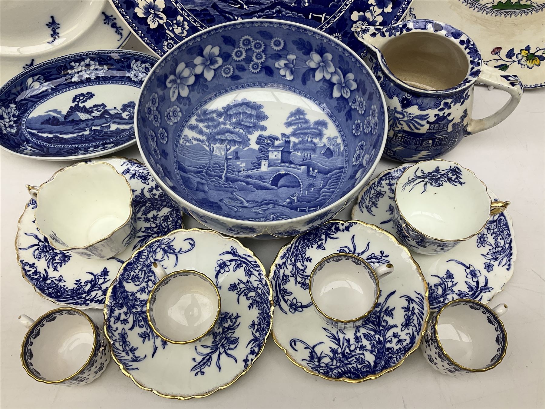 Spode Italian pattern bowl - Image 2 of 14