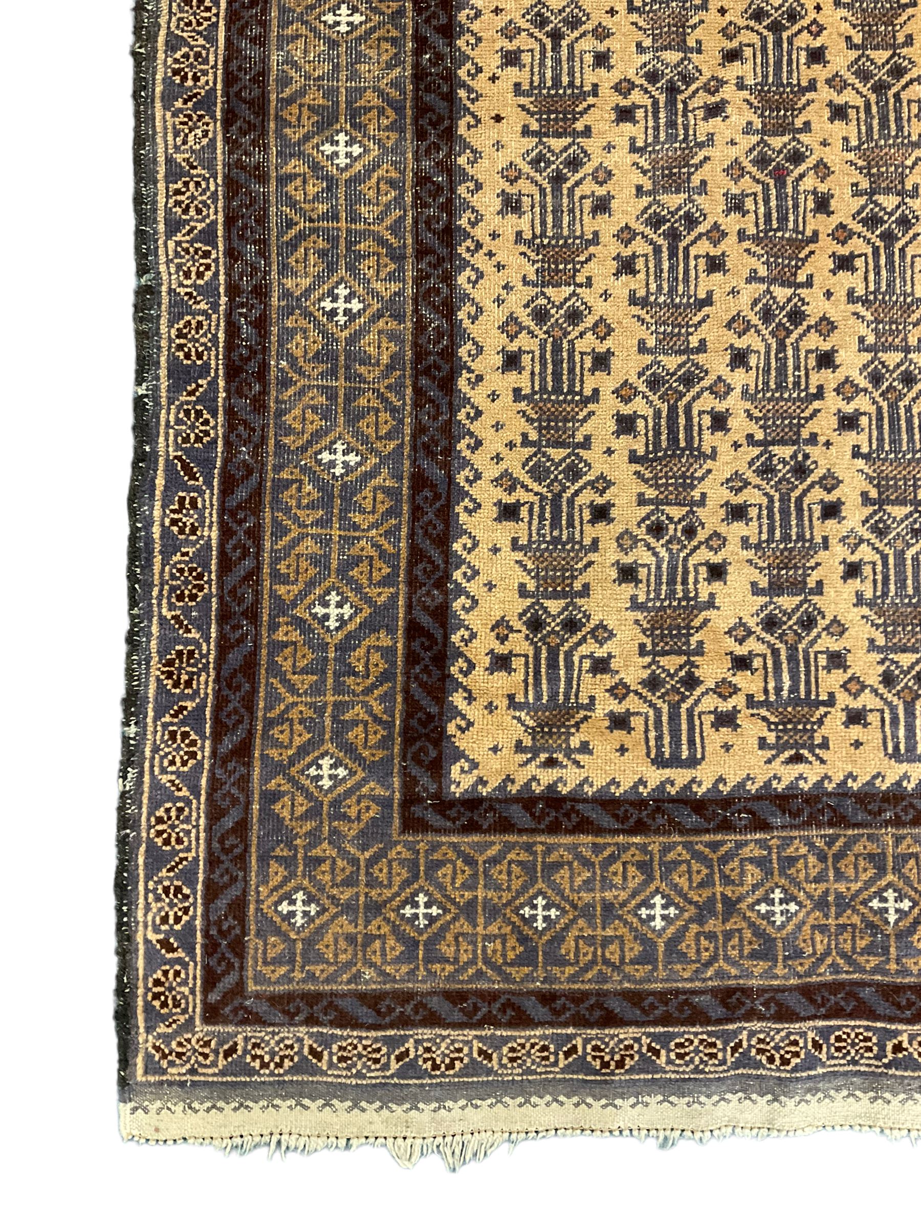 Persian pale ground rug - Image 3 of 4