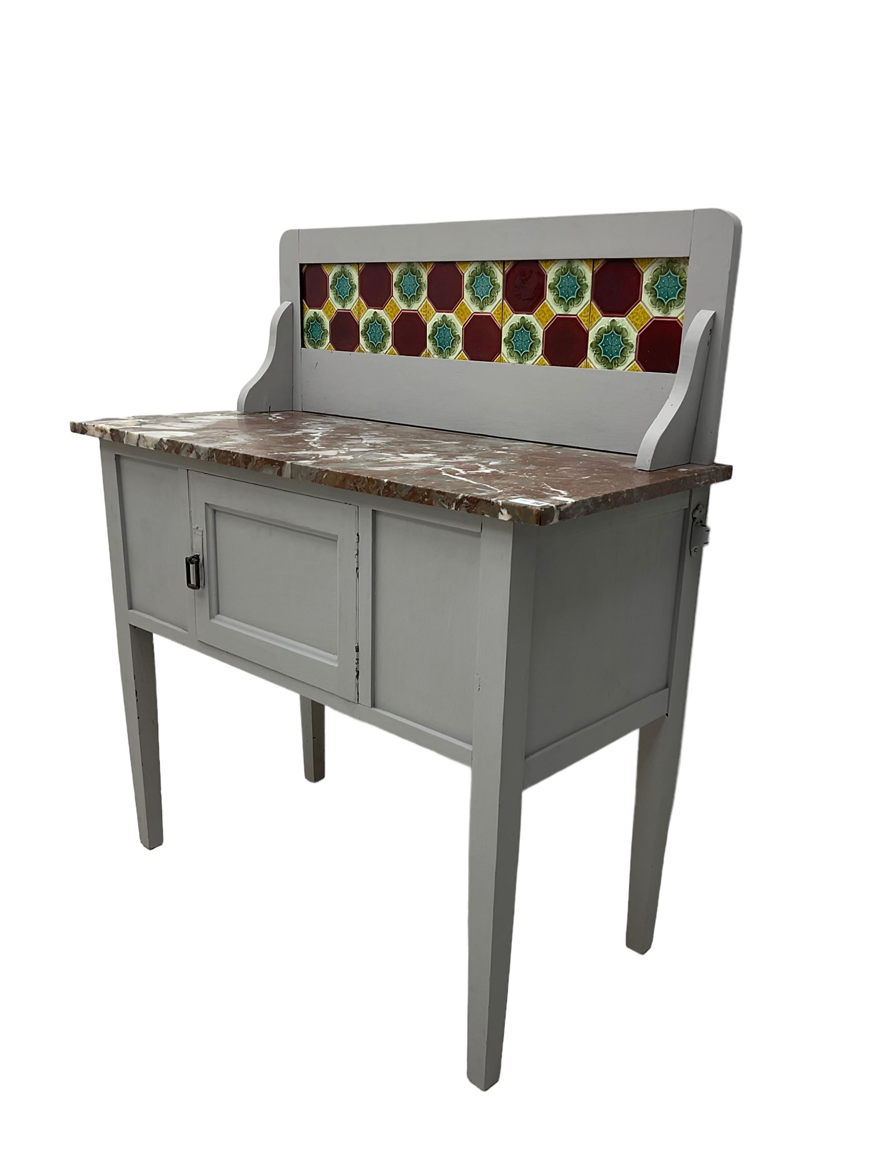 Edwardian painted oak washstand with marble top and tiled back - Image 4 of 6