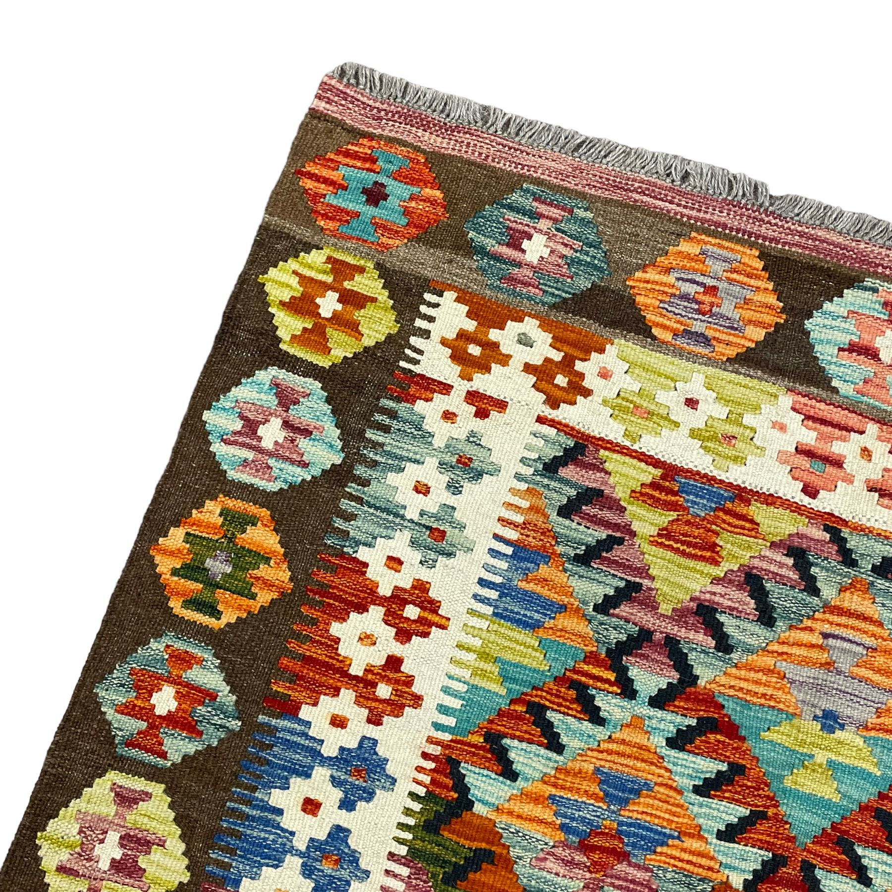 Chobi Kilim multi-colour rug - Image 3 of 5