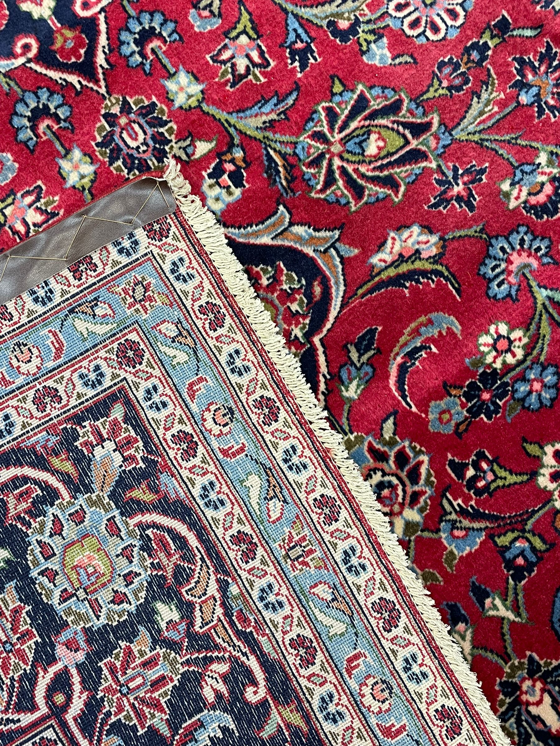 Central Persian Kashan carpet - Image 6 of 8