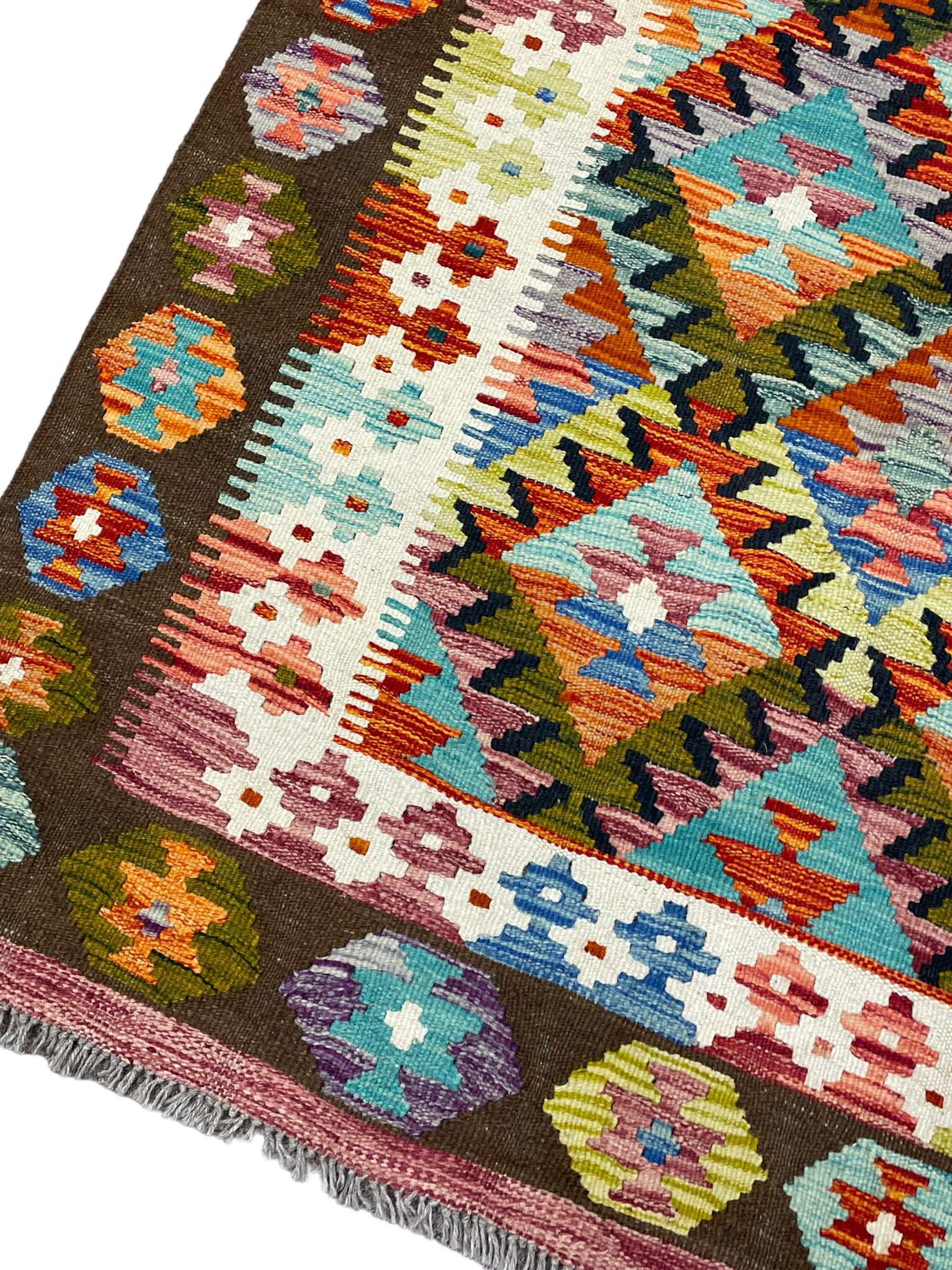 Chobi Kilim multi-colour rug - Image 5 of 5