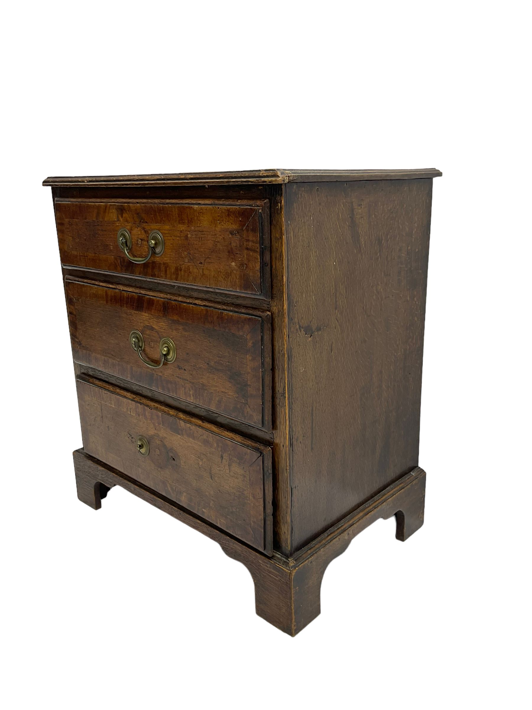 Small 19th century and later oak chest - Image 5 of 9