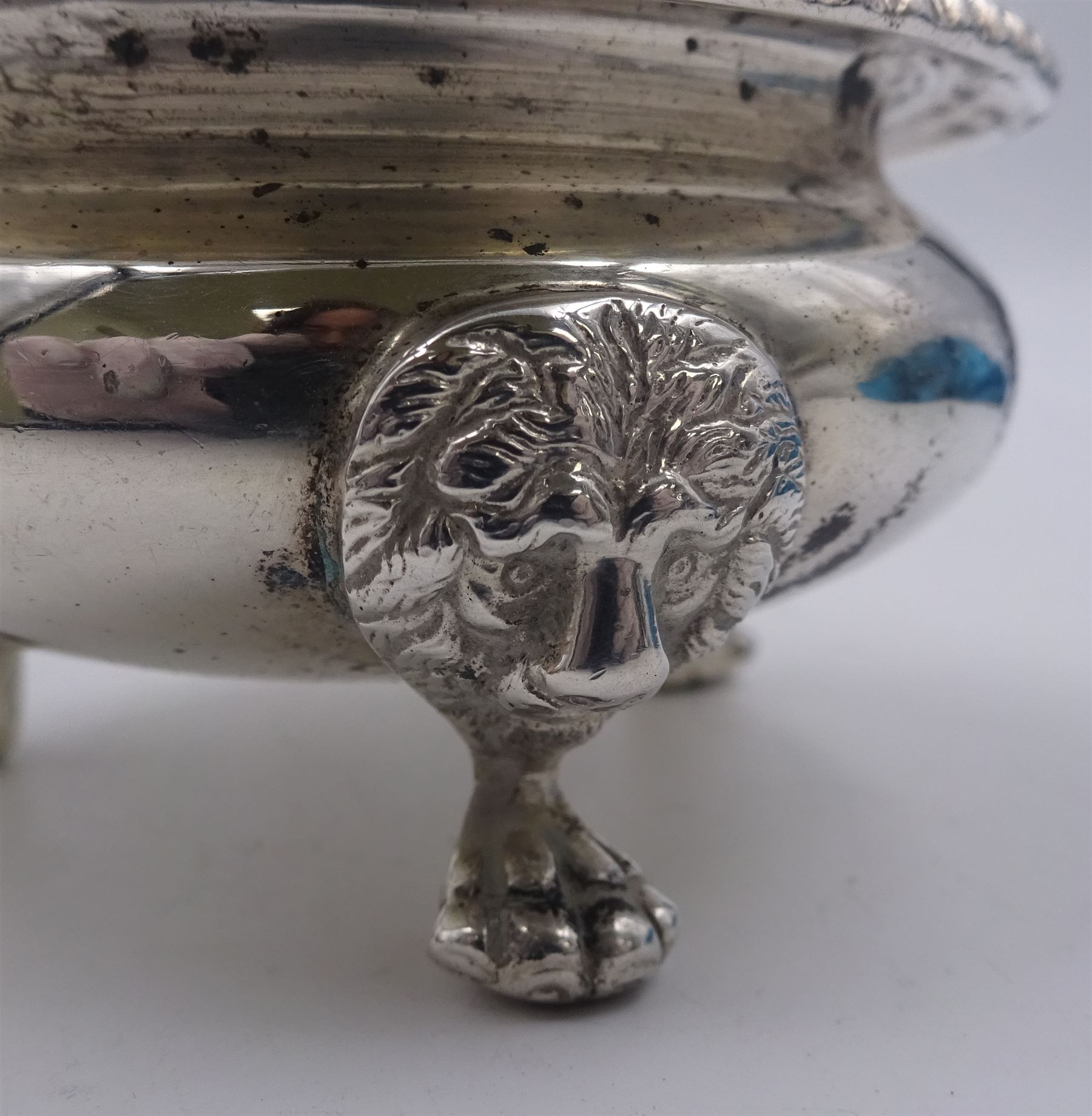 1930's silver mustard pot and cover - Image 3 of 7