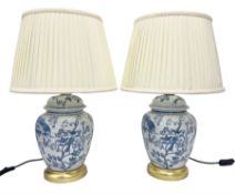 Pair of table lamps of baluster form