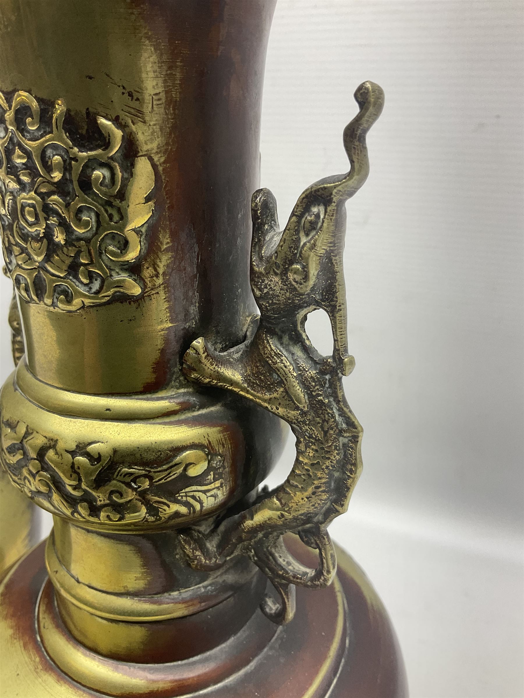 Pair of oriental twin handled brass vases decorated with stylised dragons - Image 3 of 12