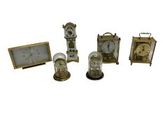 An assortment of six twentieth century mantle clocks and torsion clocks.