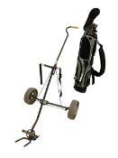 Golf bag and golf trolley with additional clubs