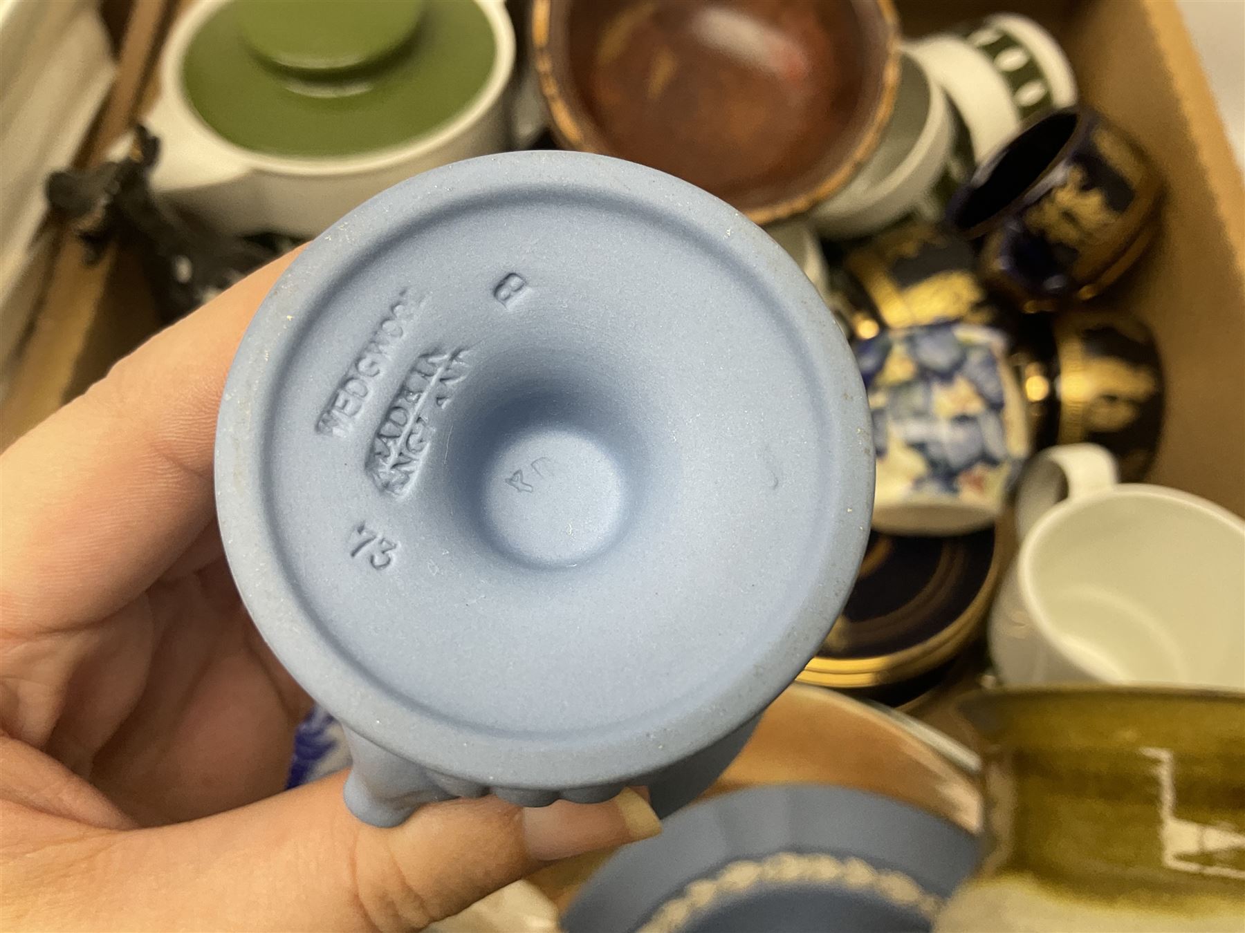 Quantity of ceramics to include Royal Albert and Paragon Elgin pattern tea wares - Image 11 of 14