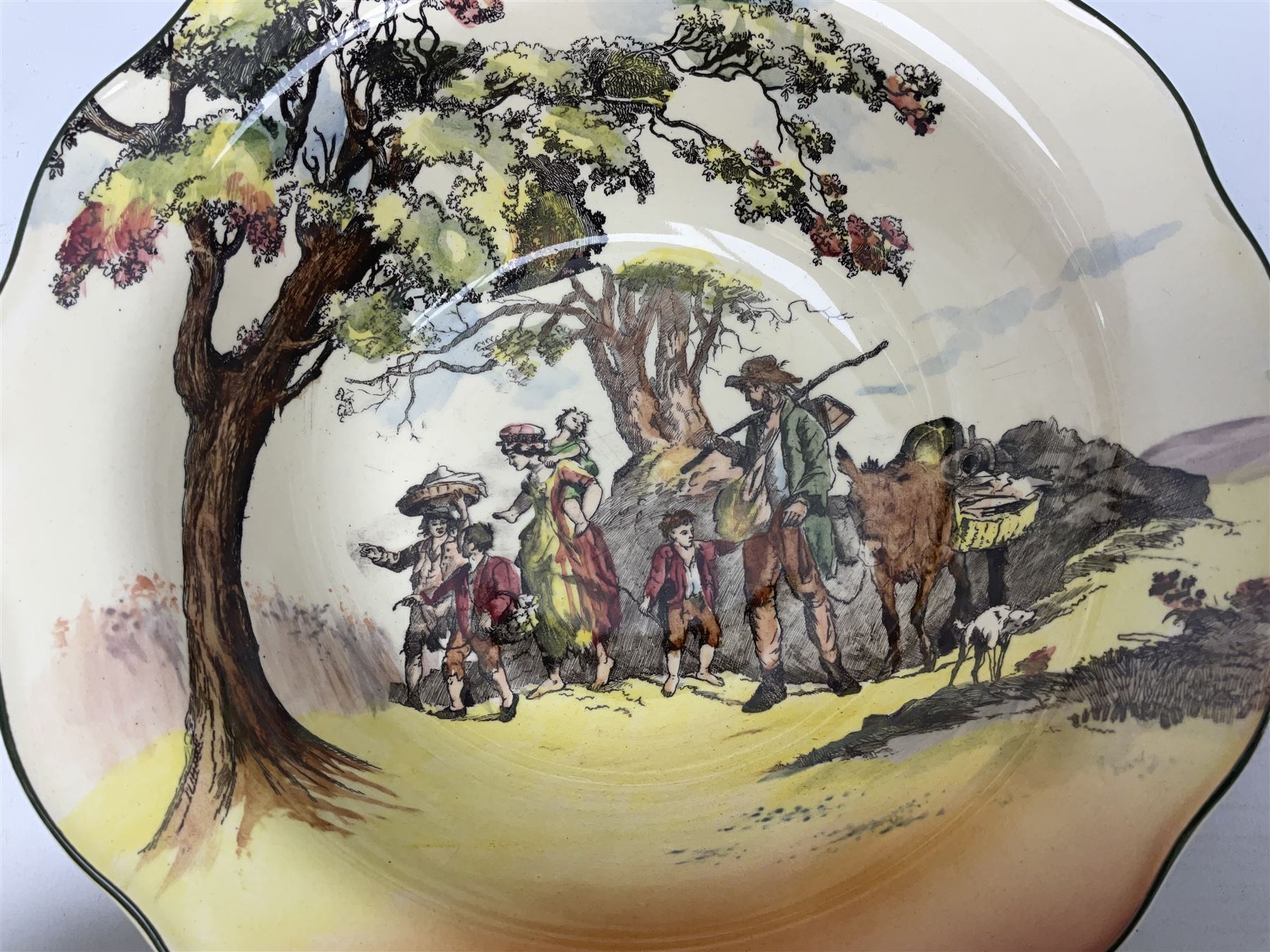 Set of six small Royal Doulton Gleaners bowls together with further larger bowl - Image 4 of 5
