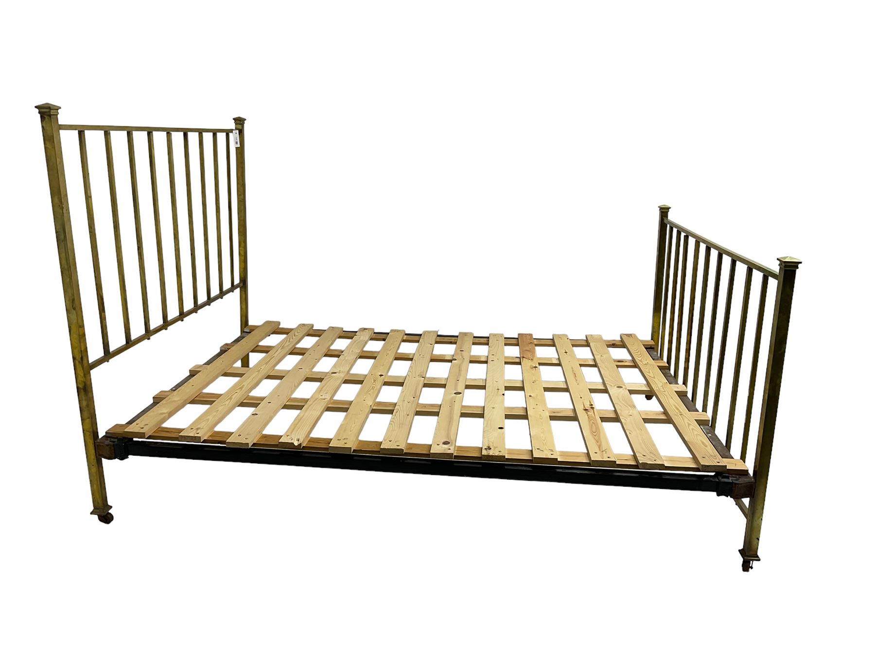 Edwardian brass 4' 6'' double bedstead - Image 6 of 10