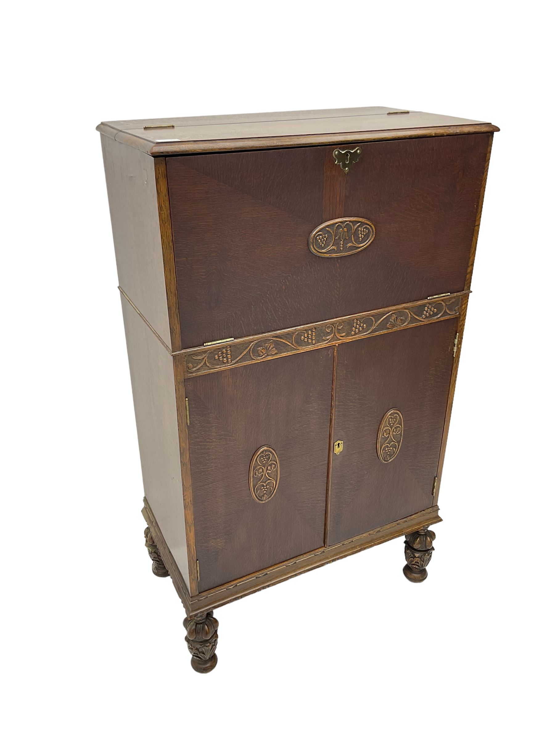 Early 20th century oak cocktail cabinet - Image 5 of 5