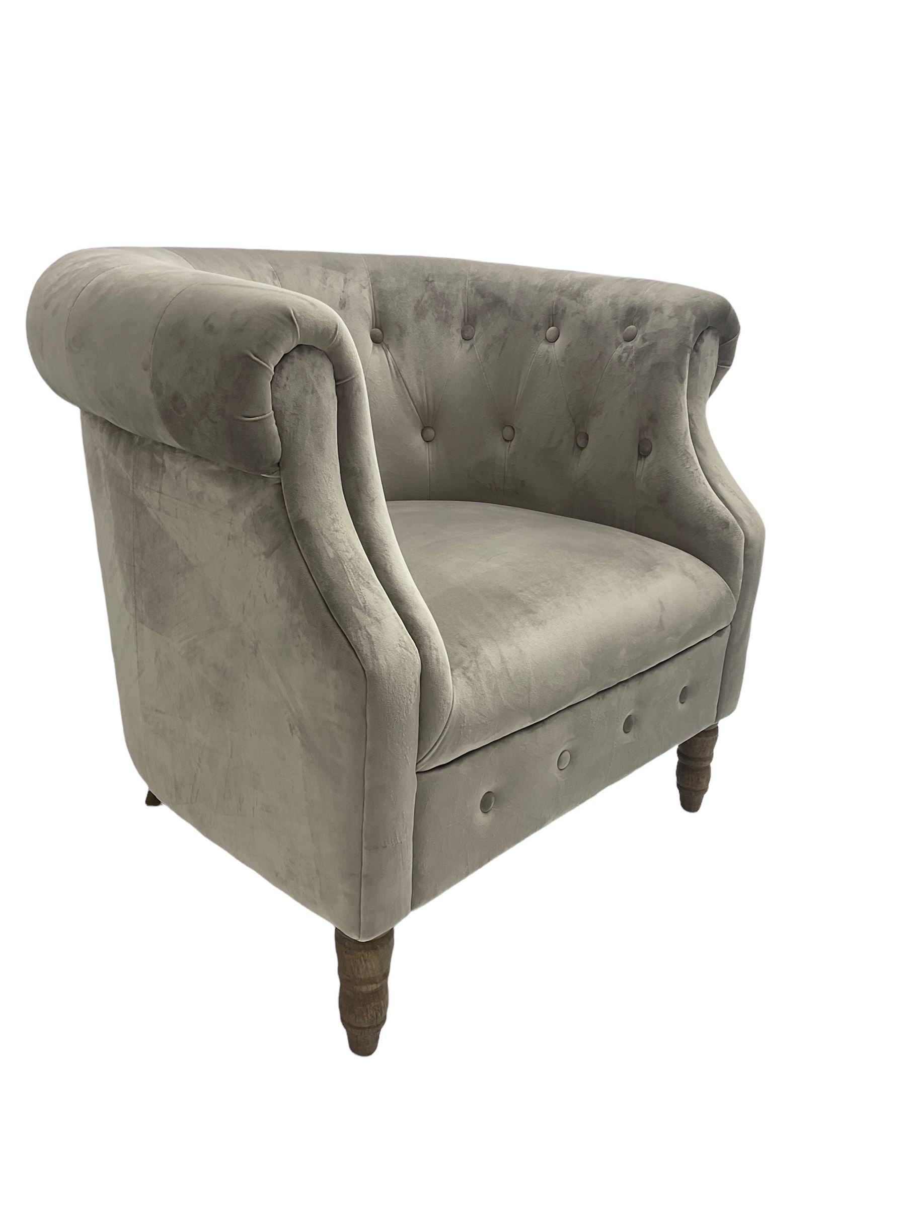Grey velvet Chesterfield button pressed tub chair with rolled arms - Image 5 of 6