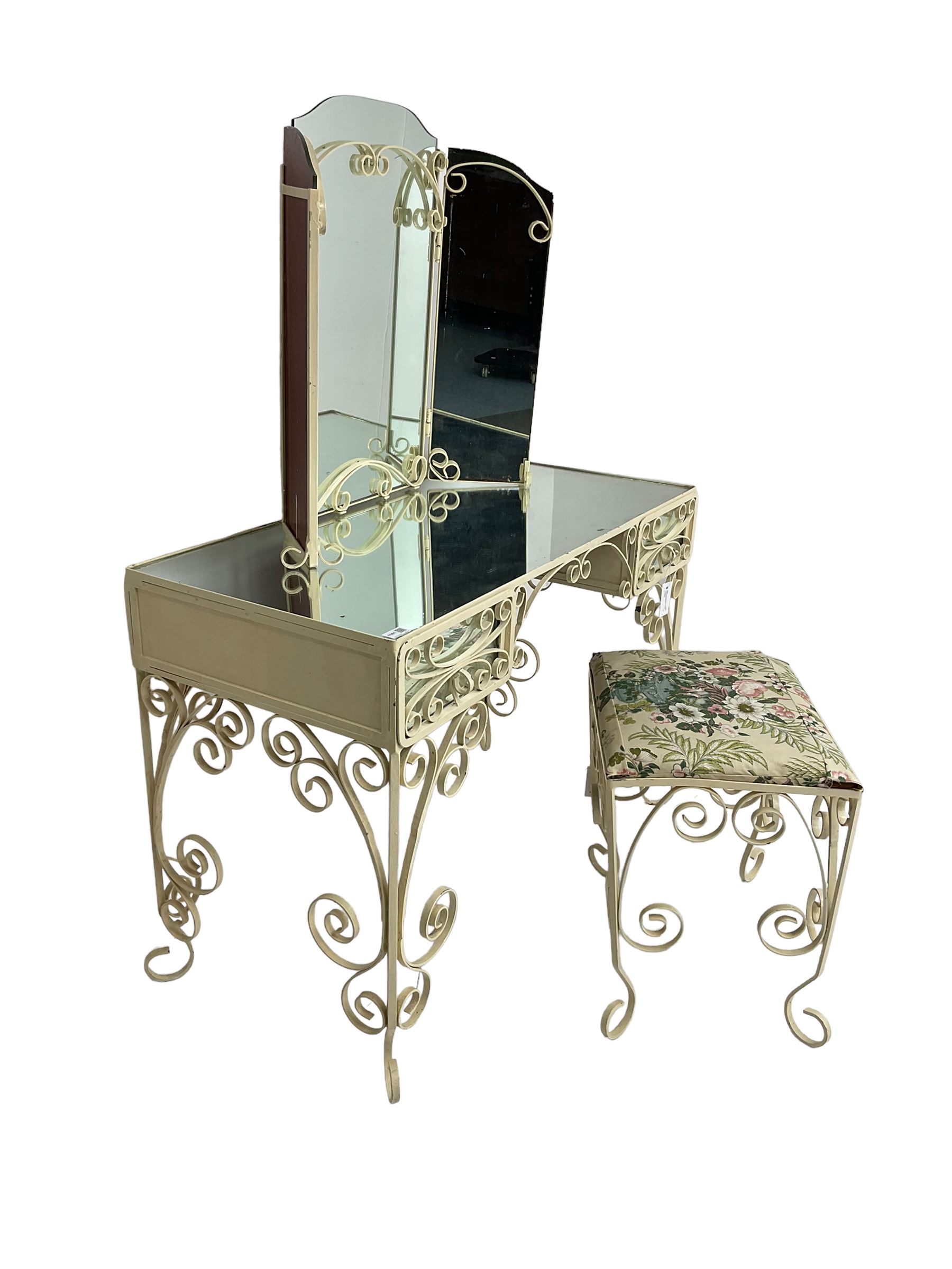 Cream painted scroll work wrought metal dressing table - Image 3 of 4