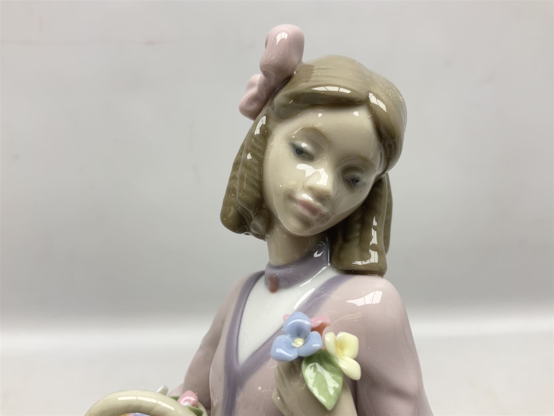 Three Lladro figures - Image 12 of 17