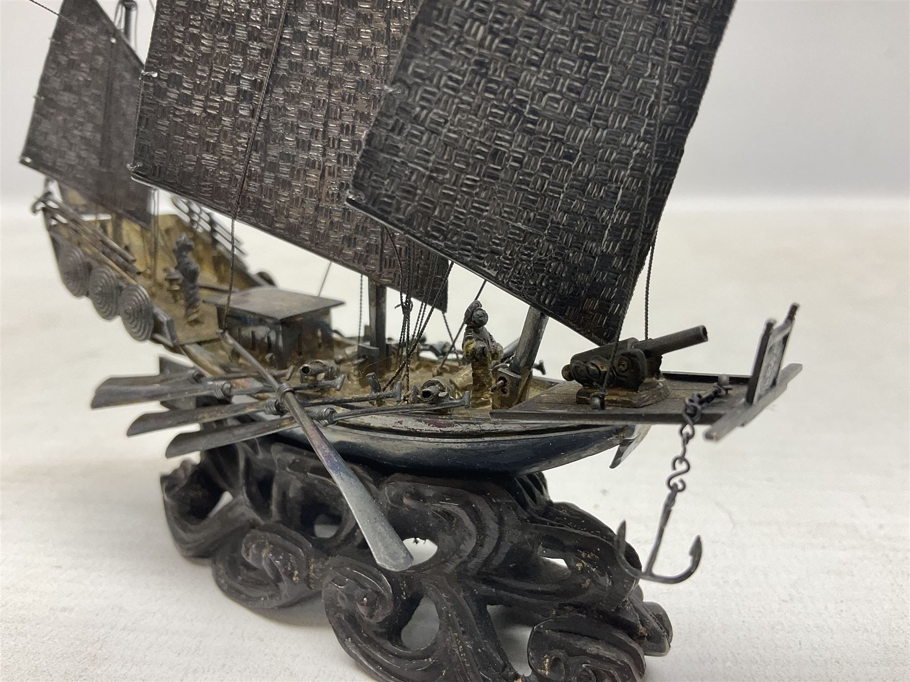 Chinese miniature silver model of a junk ship - Image 2 of 10