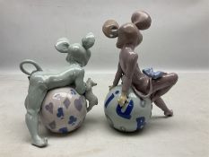 Two lladro figures