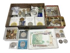 Collection of coins to include 1977 Silver Jubilee crown coins