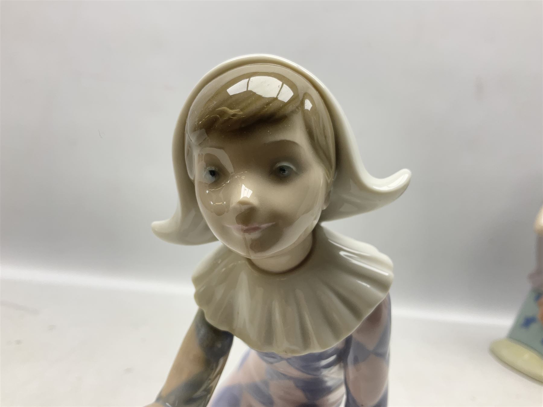 Three Lladro figures - Image 3 of 21