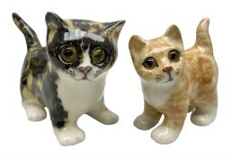 Two Winstanley figures of kittens