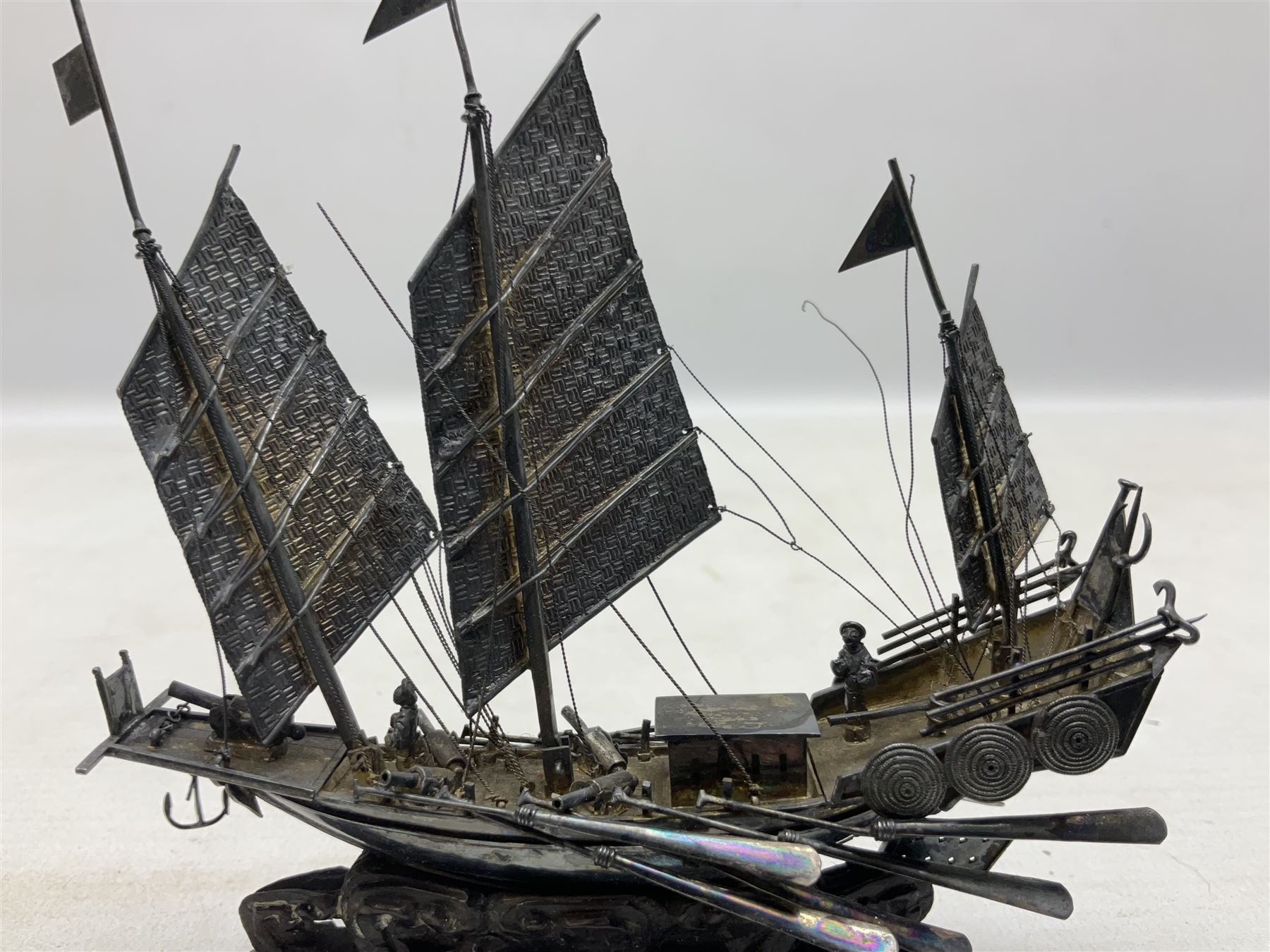 Chinese miniature silver model of a junk ship - Image 6 of 10