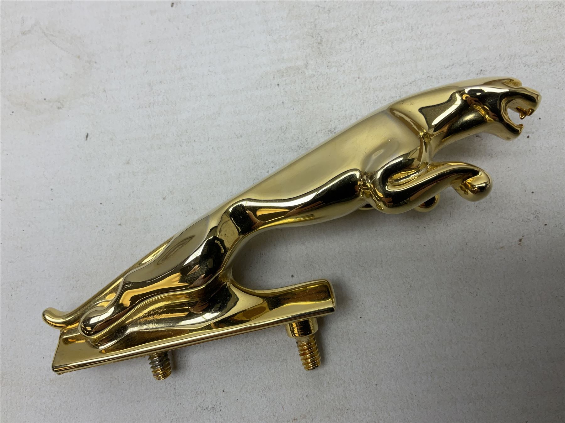 Gold plated leaping Jaguar car mascot - Bild 16 aus 18