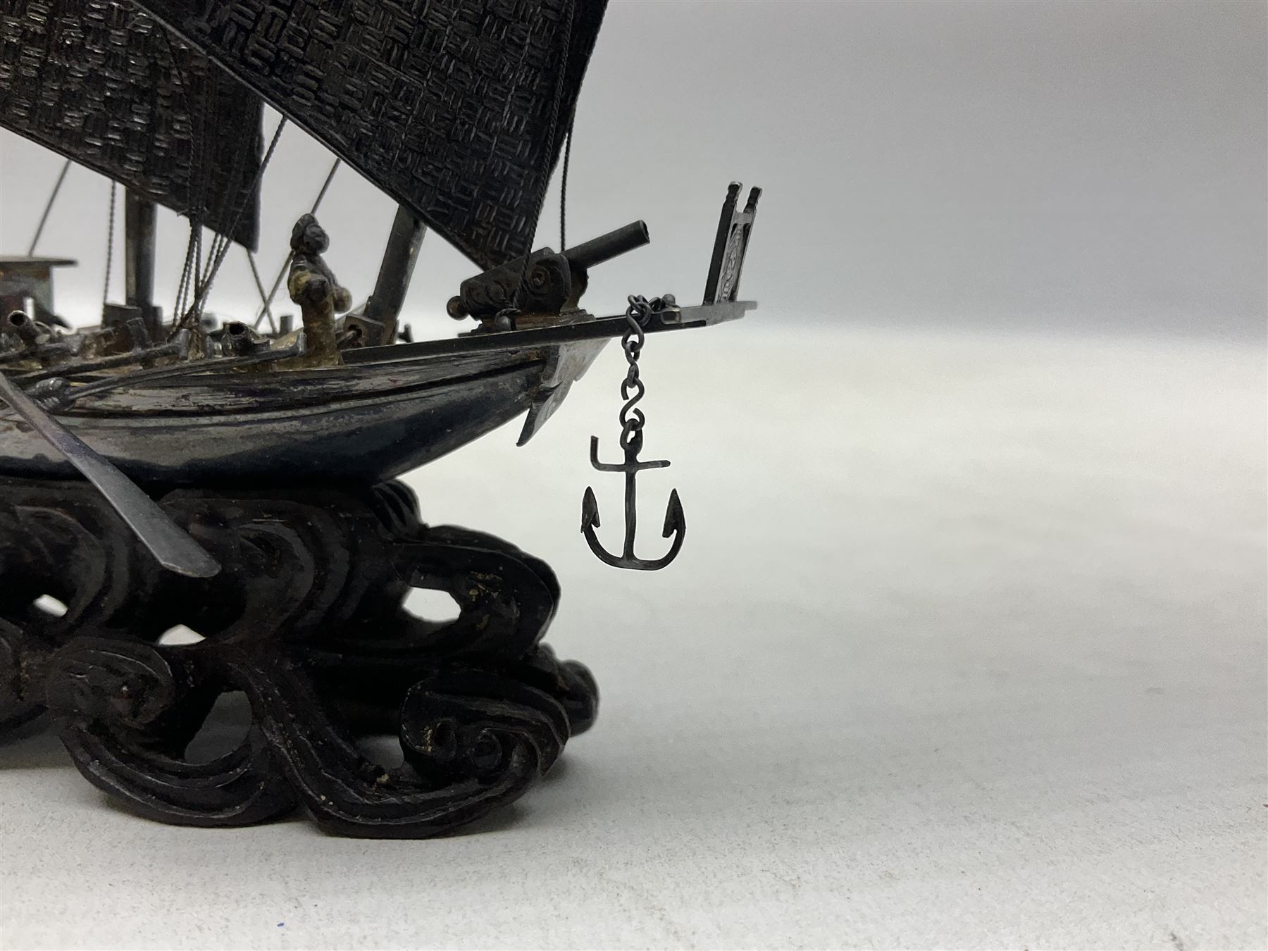 Chinese miniature silver model of a junk ship - Image 5 of 10