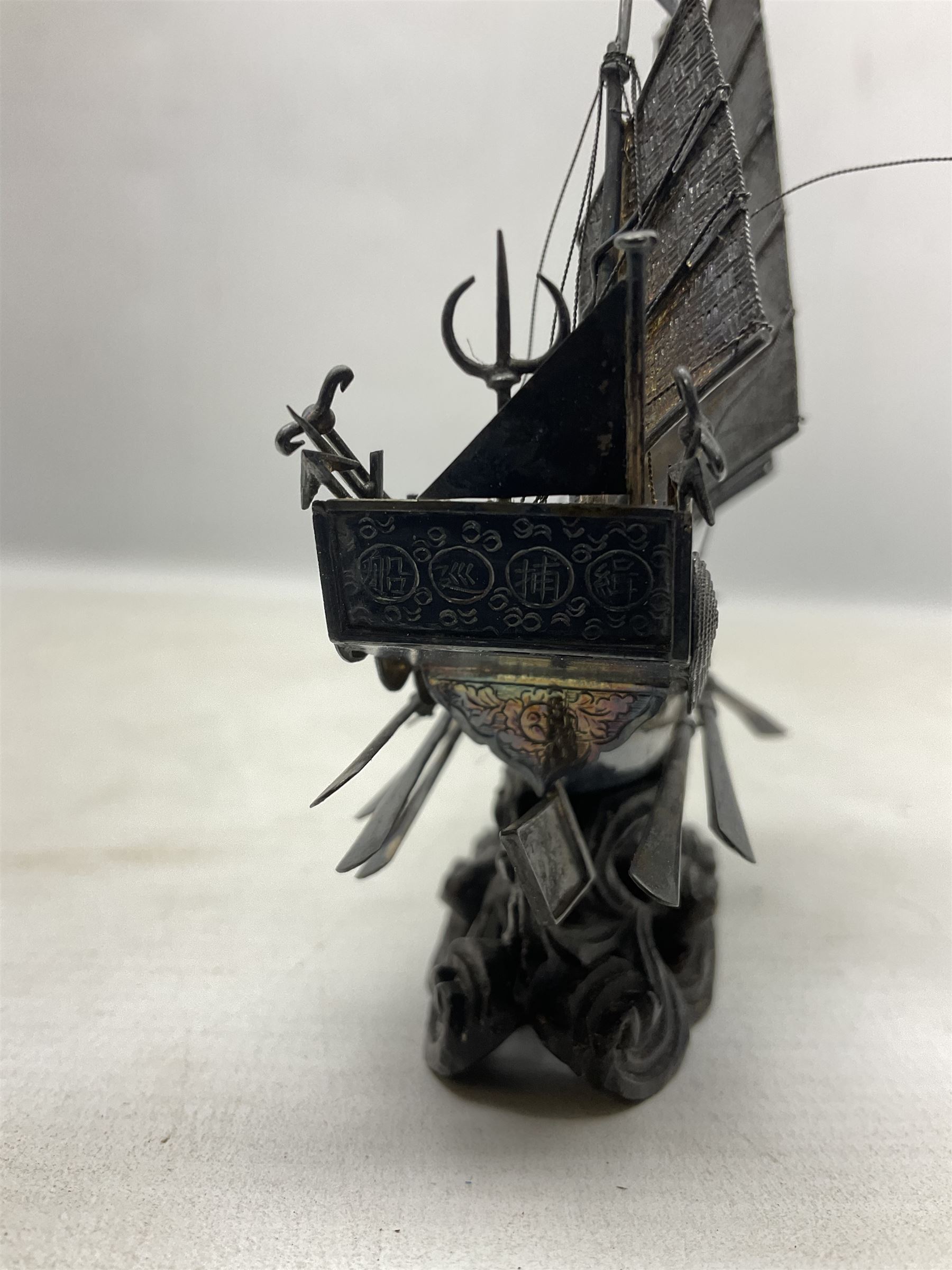 Chinese miniature silver model of a junk ship - Image 8 of 10
