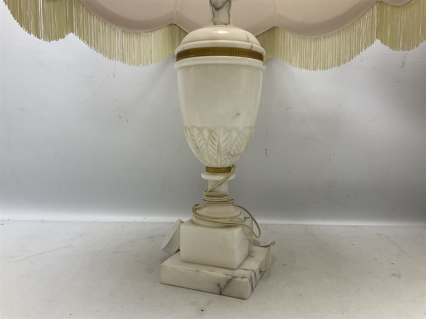 Ceramic table lamp of baluster form decorated with black dragons with gilt detailing on plain white - Image 2 of 10