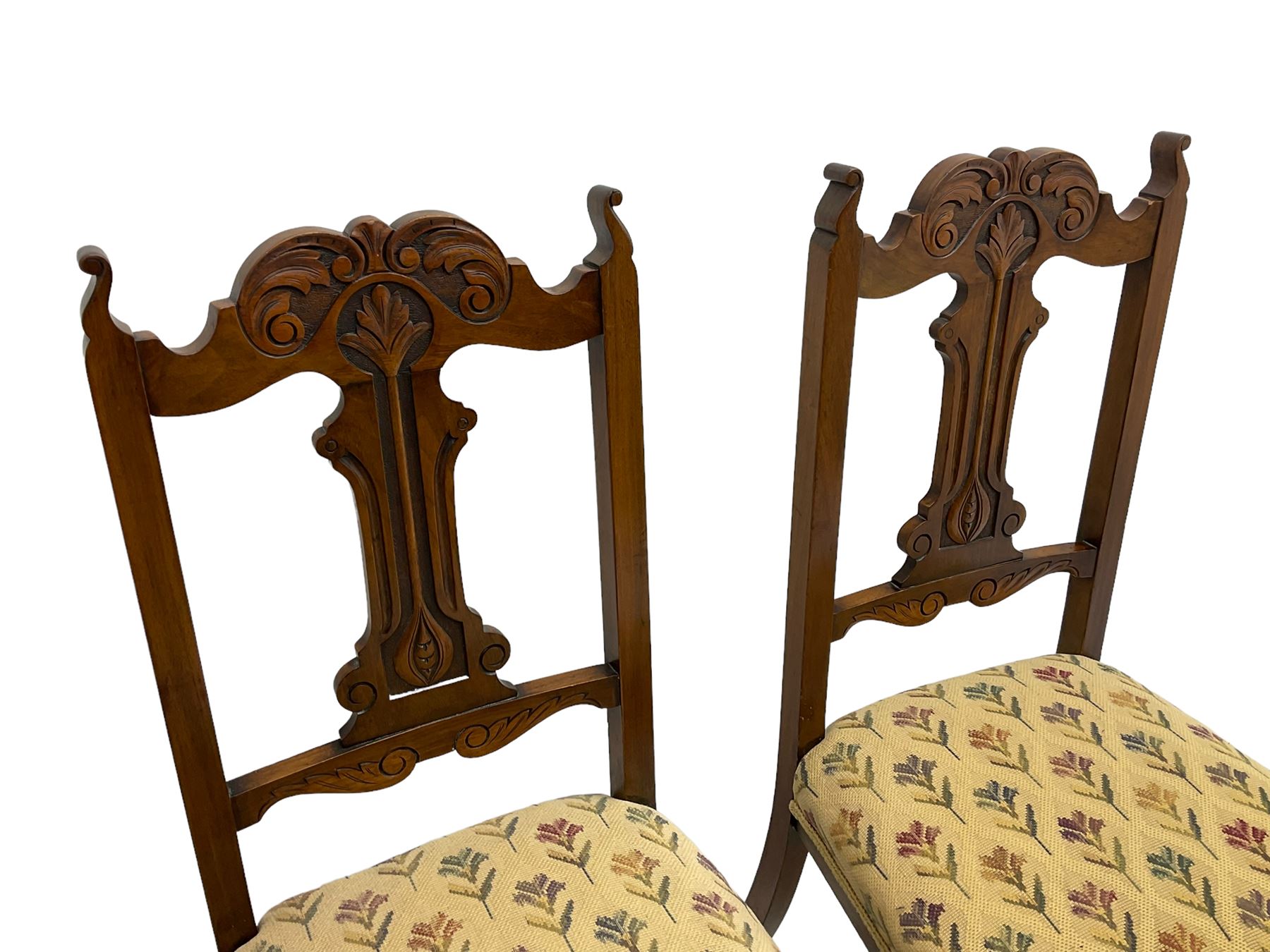 Set four late 19th century carved walnut dining chairs - Image 3 of 4