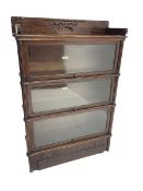 Globe Wernicke - early 20th century oak library bookcase