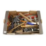 A box of tools G